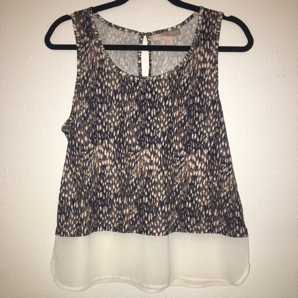 Forever 21 Sleeveless Patterned Blouse